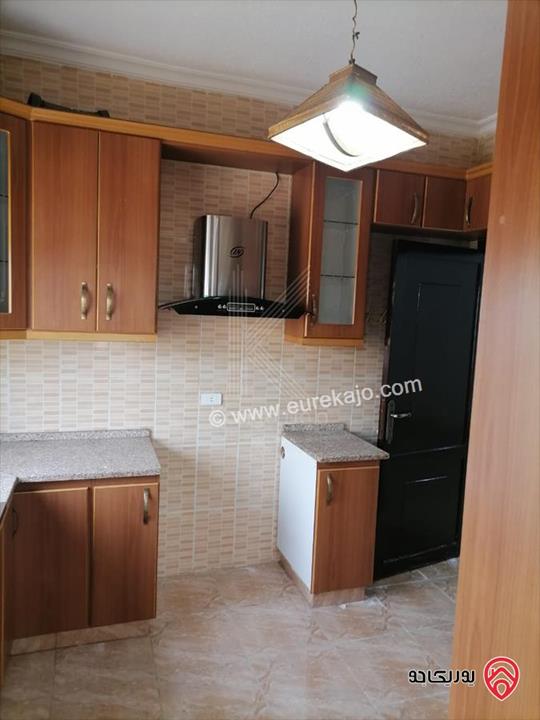 شقة طابق ثاني مساحة 109م مميزة للبيع في عمان - ضاحية الرشيد