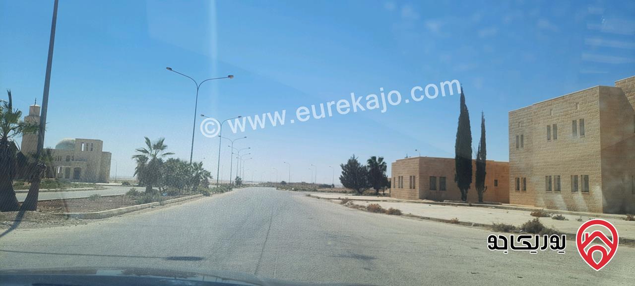 ارض مساحة 2 دونم و 500م للبيع في عمان - قرب القسطل منطقة القنيطرة صناعات خفيفة بسعر 28 للمتر