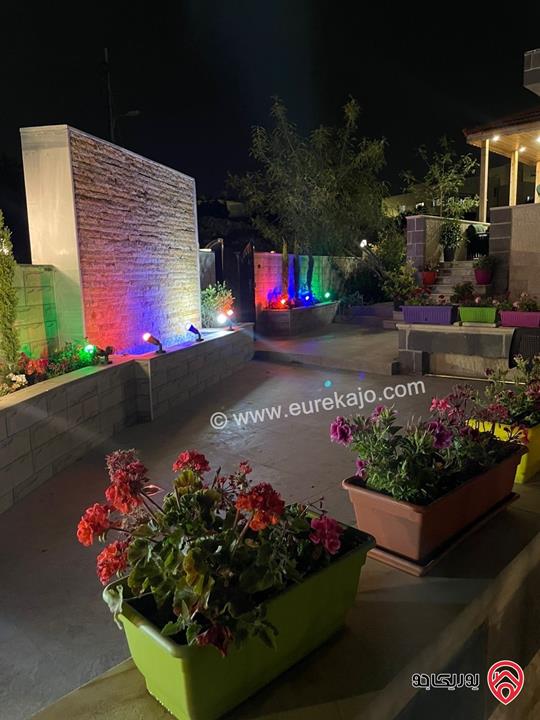 فيلا مساحة 700م على أرض 1 دونم مفروشة للإيجار في عمان - الجبيهة