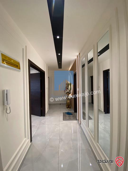 شقة فاخرة للبيع في عمان - أم أذينة طابق ثاني 240م تشطيب سوبر ديلوكس بسعر مغري