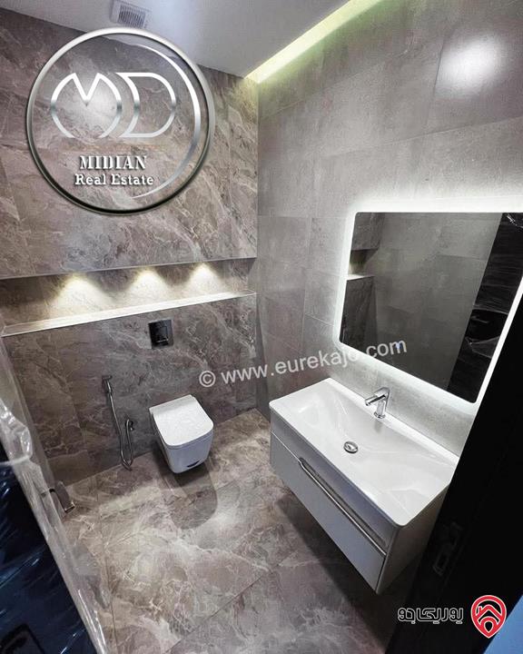 شقق ارضي و شبه ارضي جديدة للبيع في عمان - ضاحية الرشيد مساحة 165م مع تراسات تشطيبات سوبر ديلوكس بسعر مميز