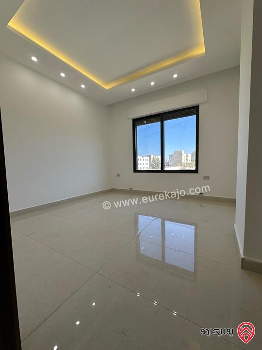 شقة شبه أرضية مساحة 200م للبيع في عمان - مرج الحمام