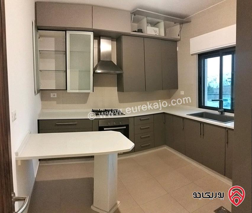 شقة فارغة طابق أول مساحة 90م للايجار في عمان - ضاحية النخيل 