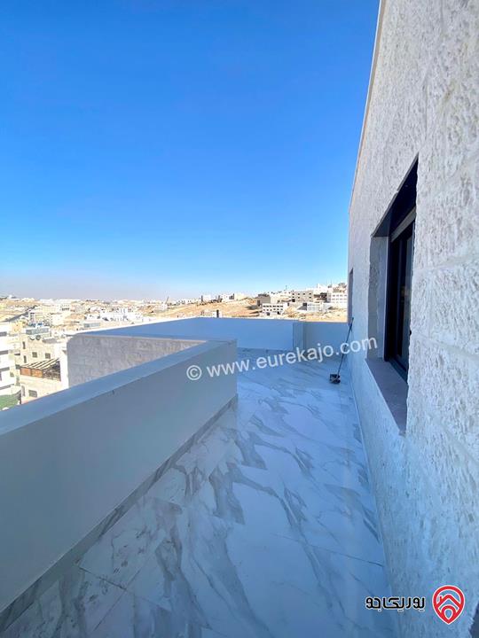 شقة مميزة دوبلكس مساحة 212م للبيع في عمان - منطقة ابو علندا اسكان الكهربا 