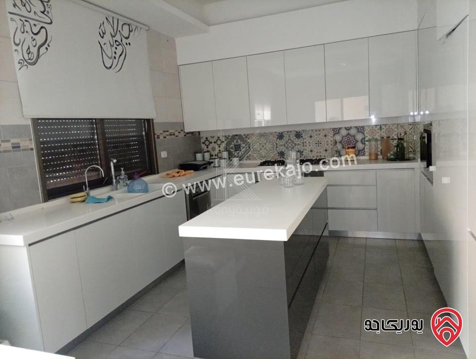 فيلا متلاصقة فاخرة مساحة 480م على أرض 380م للبيع في عمان - الكرسي