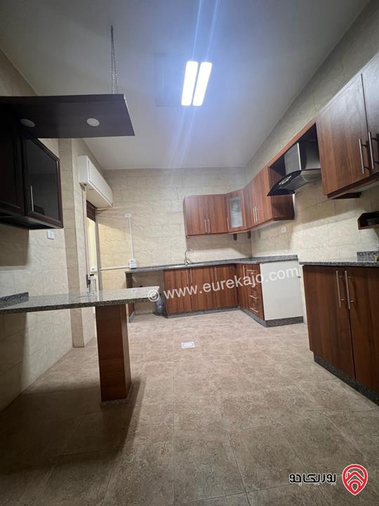 شقة طابق ثاني مساحة 150م للايجار في عمان - السابع