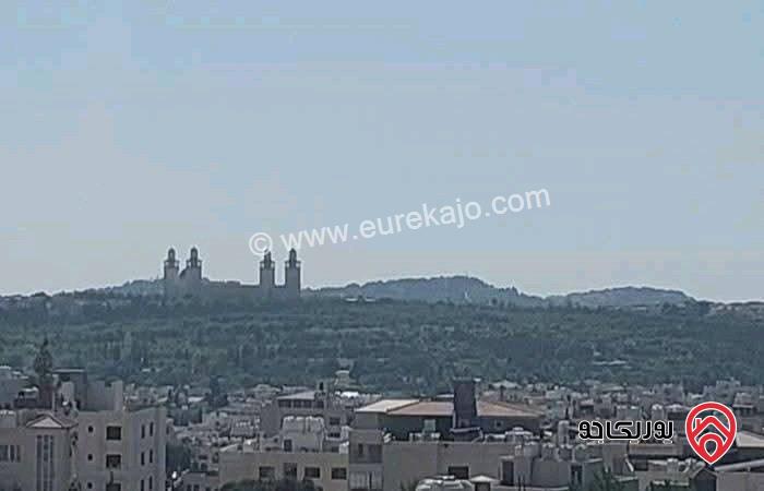 شقة فارغة طابق ثالث مساحة 163م للبيع في عمان - خلدا