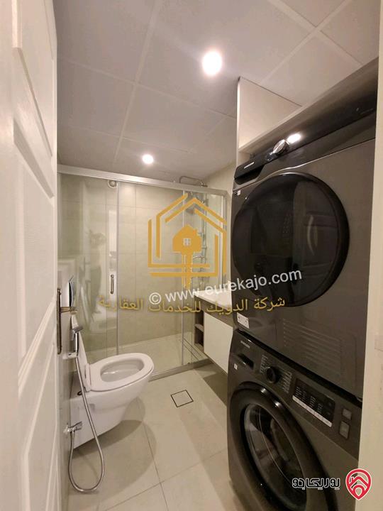 شقة مفروشة فاخرة طابق ثاني مساحة 93م للإيجار في عمان - الدوار الخامس 