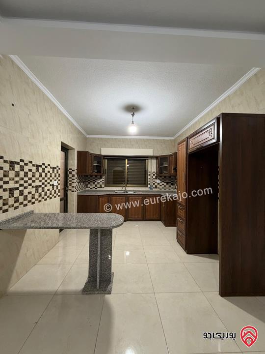 شقة مساحة 125م طابق ثالث للبيع في عمان - ضاحية الأقصى 