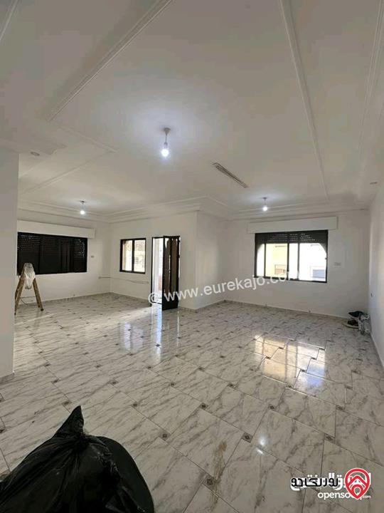 شقة فارغة طابق ثاني مساحة 160م للإيجار في عمان - ضاحية الأمير راشد 