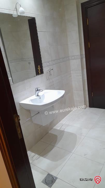 فيلا مساحة 650م على أرض 400م للإيجار في عمان - عبدون 