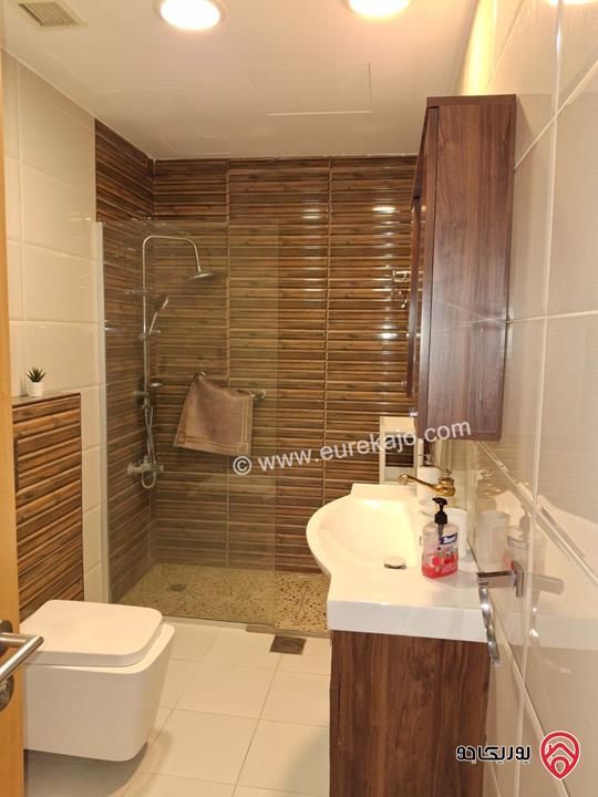 شقة مميزة طابق ثالث مساحة 54م للبيع في عمان - العبدلي برج داماك