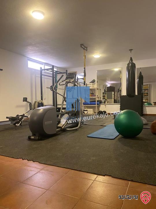 فيلا فاخرة مساحة 750م على ارض 500م للبيع في عمان - دابوق تشطيب سوبر ديلوكس