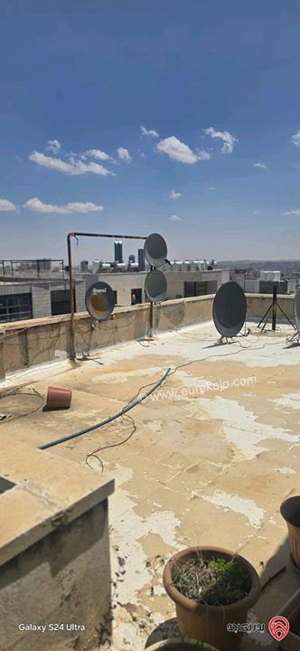 عمارة على ارض 820م للبيع في عمان - أم أذينة