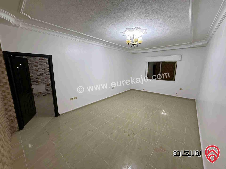 شقة 150 متر طابق ثاني للبيع في عمان - طبربور 