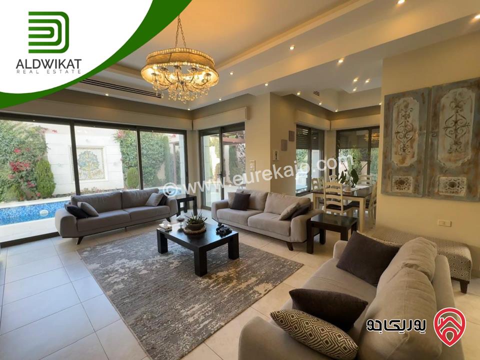 فيلا مستقلة للبيع في عمان - ناعور / شارع السلام مساحة الارض 756م ومساحة البناء 500م ومساحة الحديقة 300م ومساحة الترس 200م