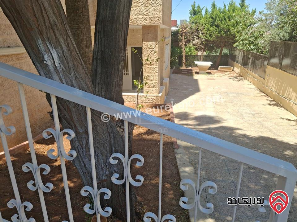 شقة مميزة طابق أرضي مساحة 240م للايجار في عمان - الرابية