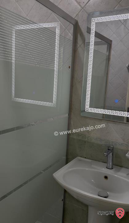 شقة طابق ثالث مساحة 185م للايجار في عمان - الصويفية