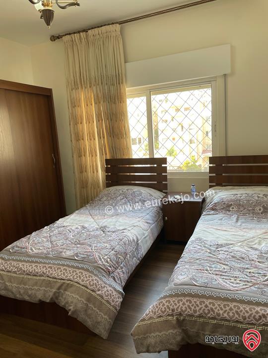 شقة طابق ثالث مساحة 120م للايجار مفروشة في عمان - الجاردنز حي البركة