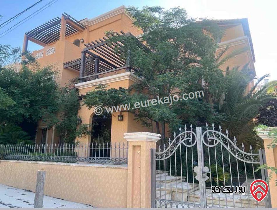 فيلا مستقلة مساحة 700م على ارض 780م للبيع في عمان - دابوق 