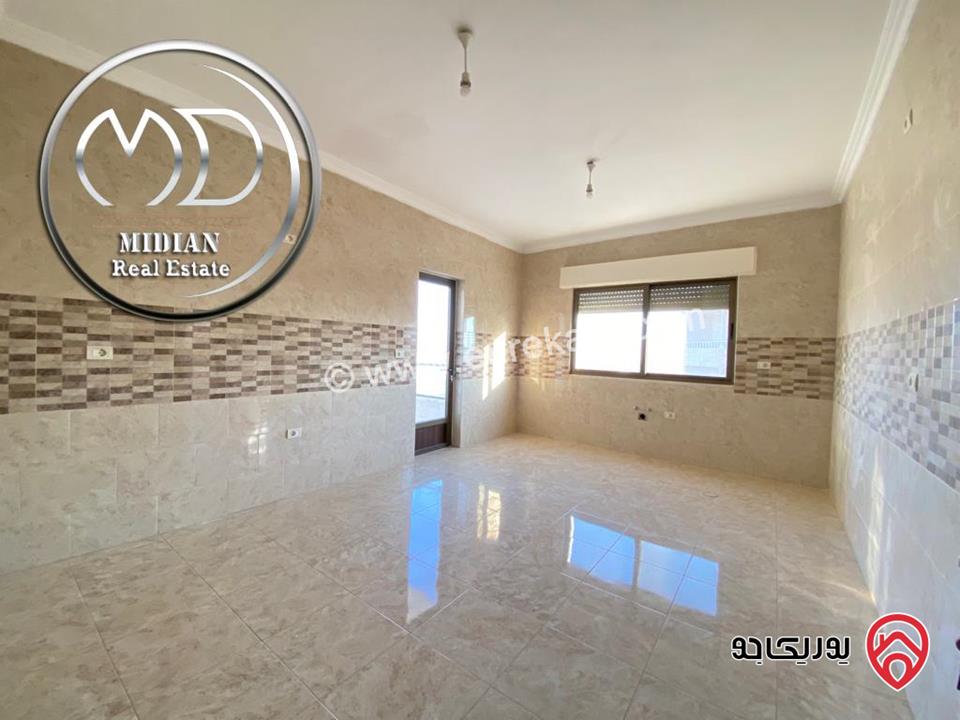 شقة فارغة للايجار في عمان - الرابية مساحة 200م طابق ثاني تشطيبات و ديكورات سوبر ديلوكس اطلالة جميلة