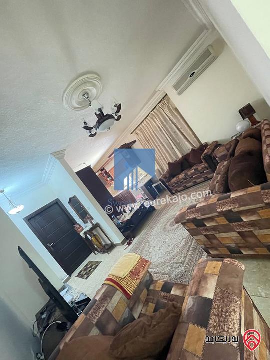 شقة مفروشة طابق اول 150م تشطيب سوبر ديلوكس للبيع في عمان - خلدا