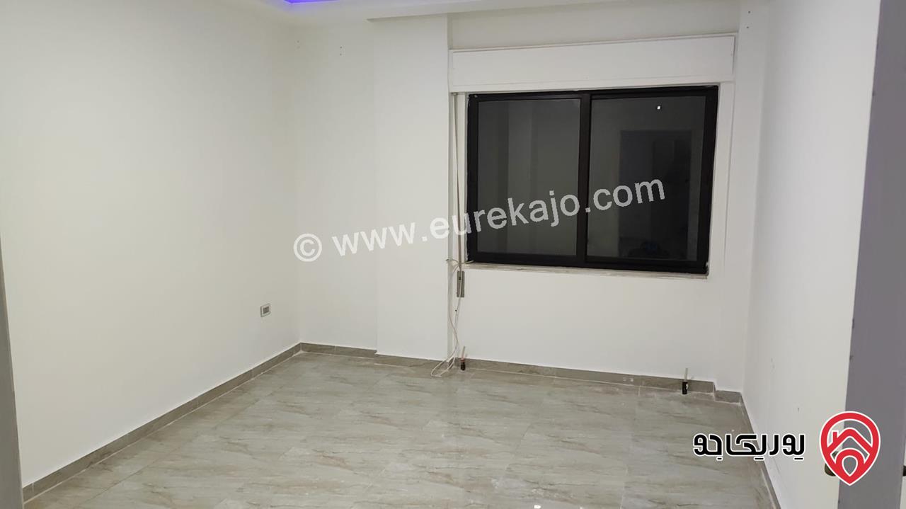 شقة طابق ارضي مساحة 100م للايجار في عمان - تلاع العلي 