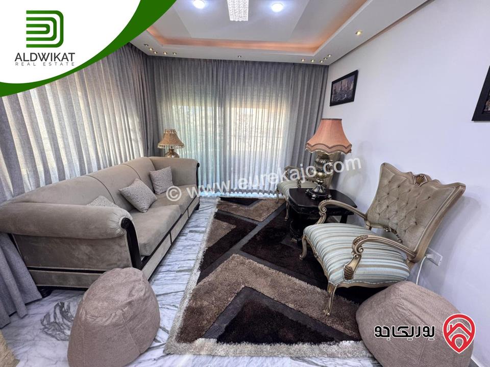 شقة مفروشة للبيع او للايجار في عمان - الصويفية طابق ثالث مساحة 160م ومساحة الترس 10م موقع مميز