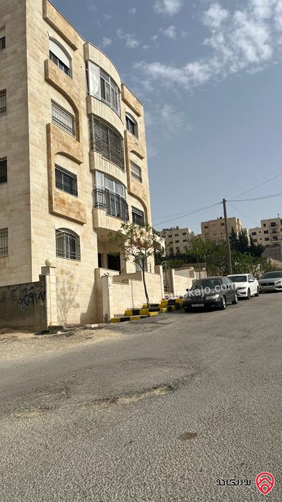 شقة مميزة مساحة 150م طابق ثاني للبيع في عمان - ابو نصير شارع الاردن قرب مطعم ديوان زمان