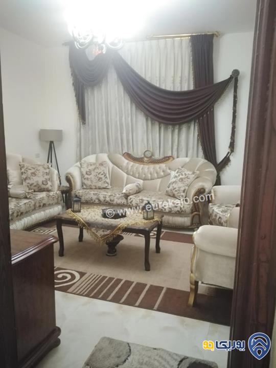شقة طابق ثالث مساحة 95م للبيع في الجبل الأخضر 