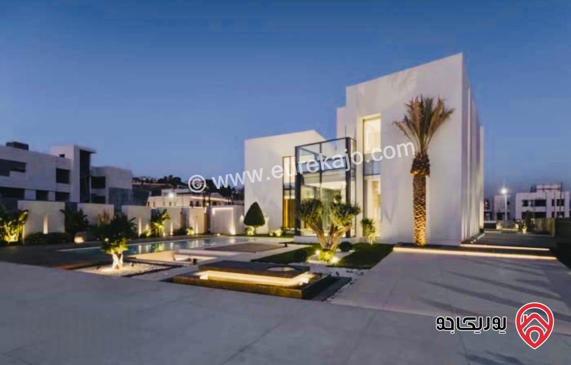 قصر فخم مساحة 1500م على أرض 1850م للبيع في عمان - دابوق 