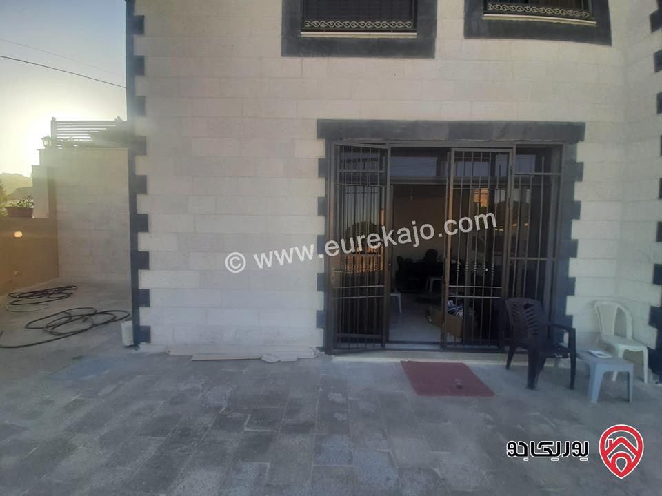 مخزن مرخص تجاري مساحة 32م داخلي و 30م خارجي للايجار في عمان - أبو نصير