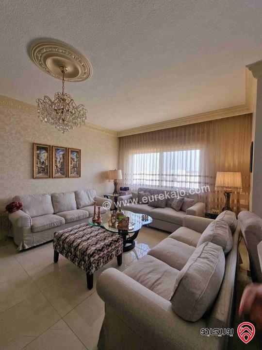 شقة ديلوكس طابق ثاني مساحة 130م للبيع في عمان - الظهير 