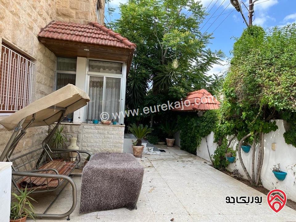 بيت مستقل مساحة 300م على أرض 450م للايجار بوسط مدينة اربد شمال ضريبة الدخل قرب مسجد الفيحاء ينفع لحضانة او دائرة حكومية 