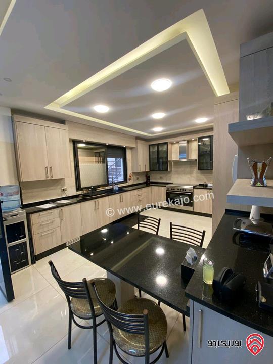 شقة أرضية مساحة 173م داخلي و 170م خارجي للبيع في عمان - مرج الحمام بالقرب من السيفوي