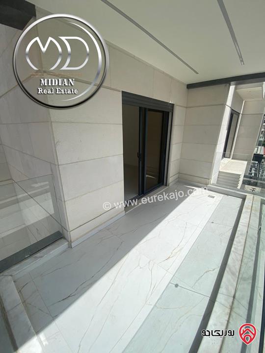 شقة دوبلكس جديدة للبيع طابق أخير مع روف في عمان - حنو الصويفية مساحة 240م مع تراسات تشطيبات ديكورات عصرية فاخرة