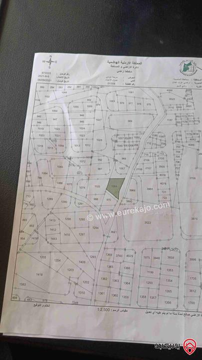 قطعة ارض تجاري محلي على 3 شوارع مساحة 1532م بأحكام سكن ب للبيع في عمان - السابع مقابل السيفوي