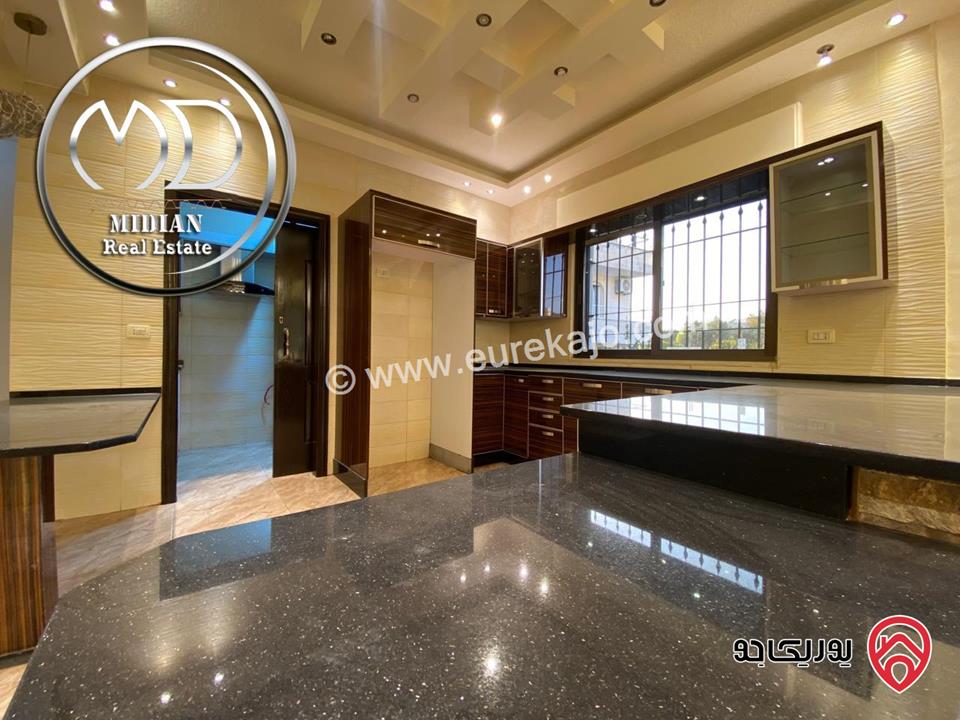 شقق فارغة للايجار في عمان - دابوق مساحات 175م تشطيبات و ديكورات سوبر ديلوكس بسعر مميز جداً. 