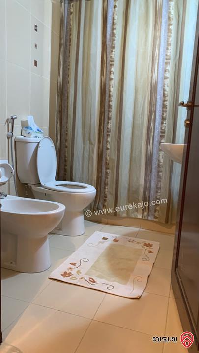 شقة مميزة مفروشة  مساحة 180م داخلي و 90م خارجي للإيجار من المالك مباشرة في عمان - جبل عمان