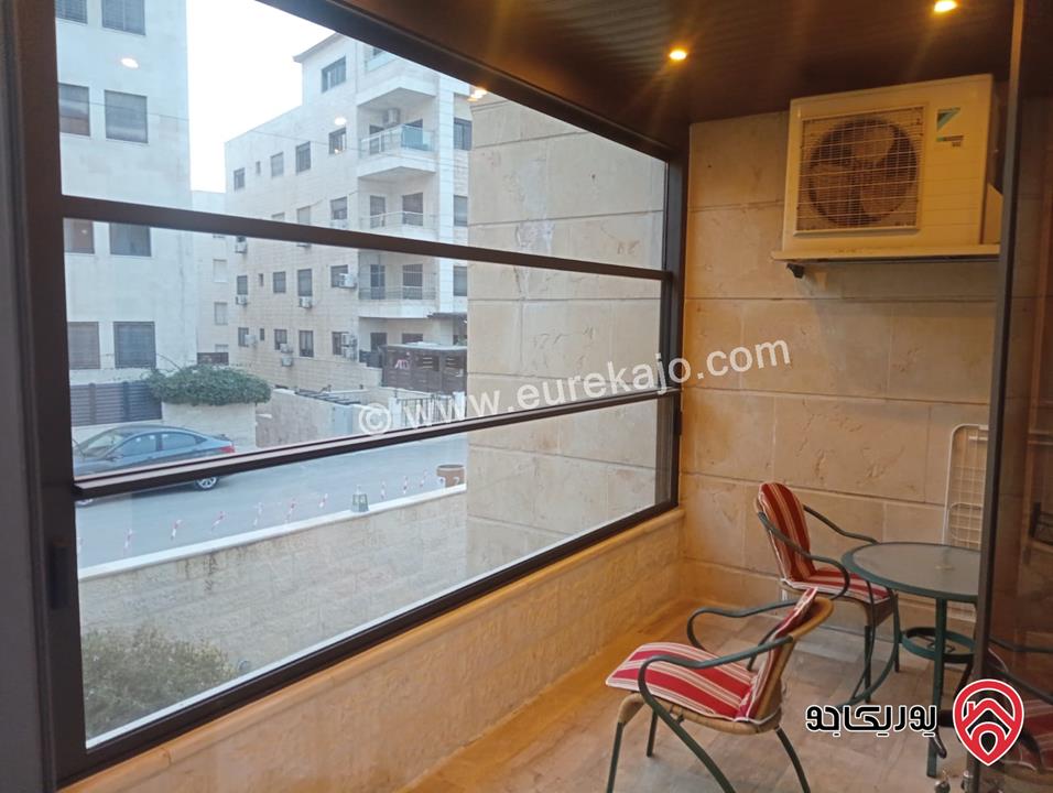 شقة طابق أرضي معلق مساحة 250م للبيع مفروشة في عمان - ضاحية النخيل 
