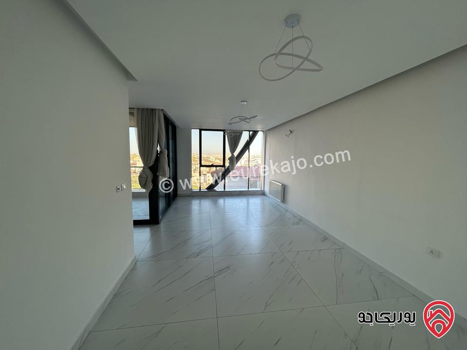 شقة طابقية سوبر ديلوكس مساحة 190م للايجار في مشروع أوكسجين في عمان - حي الياسمين رجم عميش 