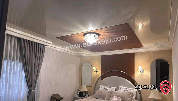 شقة دوبلكس طابق ثالث مع روف مساحة 310متر للإيجار في عمان - رجم عميش 