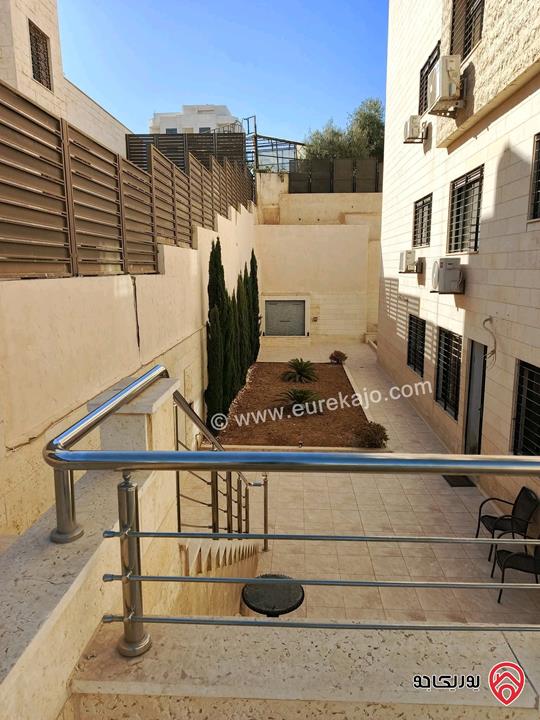 شقة سوبر ديلوكس طابق شبه ارضي مساحة 200م داخلي و 250م خارجي للايجار في عمان - ضاحية النخيل