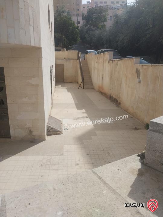 شقة طابق أرضي مساحة 120م داخلي و 150م خارجي للبيع في عمان - ضاحية الرشيد