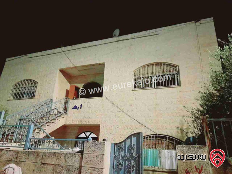 بيت مستقل مساحة الارض 500م مساحة البناء 370م للبيع في عمان - الجويدة