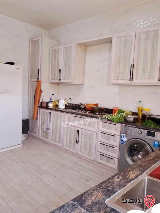 بيت مستقل مساحة 173م على أرض 500م للبيع في عمان - البيضاء 