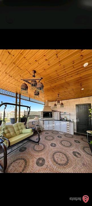 شقة طابق ثالث دوبلكس مساحة 330م للبيع في عمان - طريق المطار