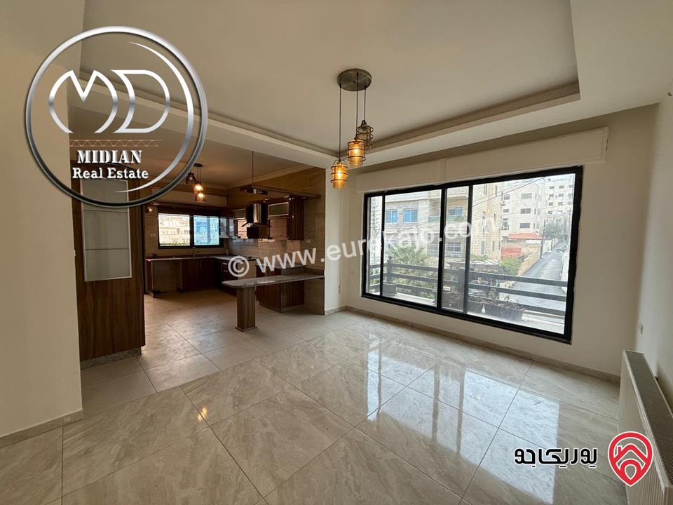 شقق فارغة للايجار في عمان - خلدا مساحات 180م تشطيبات و ديكورات سوبر ديلوكس اطلالة جميلة بسعر مميز