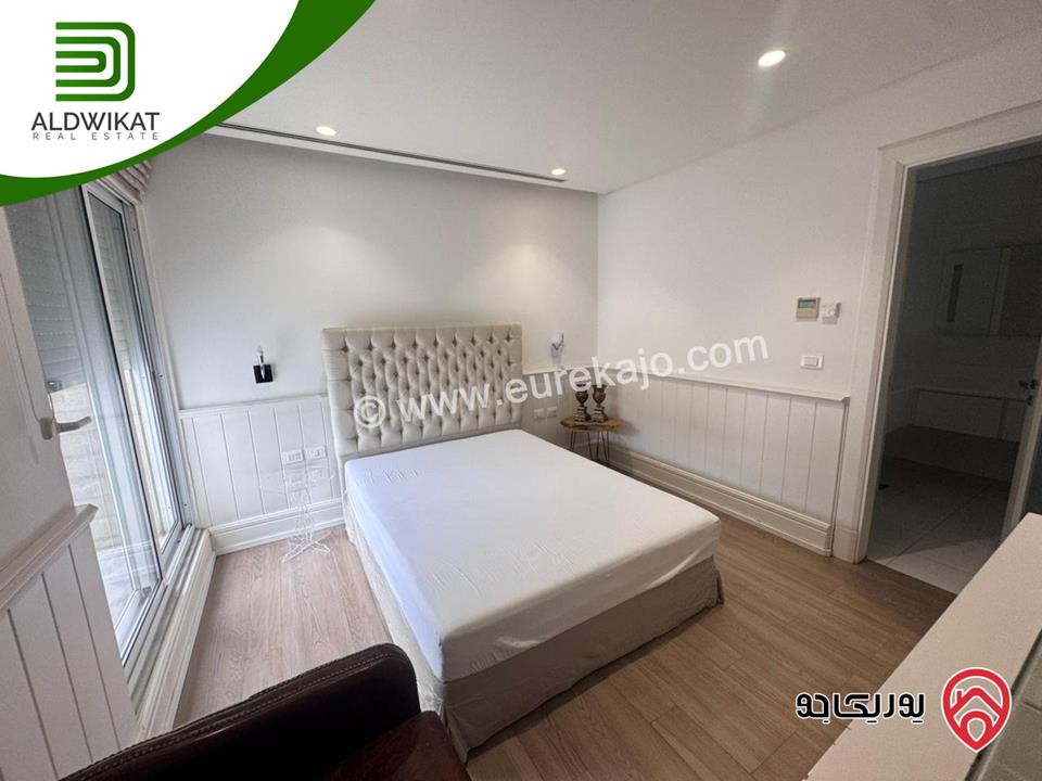 فيلا فاخره مفروشه مستقلة للبيع في عمان - دابوق مساحة البناء 800م ، الارض 770م ، الحديقة 200م والترس 200م