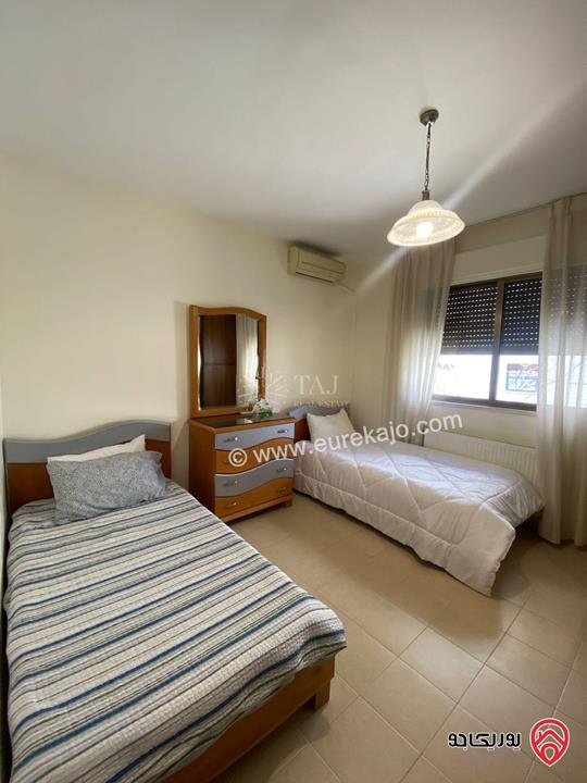 شقة مفروشة فاخرة طابق ثالث مساحة 204م للبيع أو للايجار في عمان - عبدون